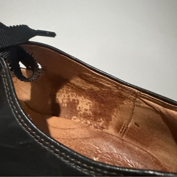 Clarks Town Cloak Black Leather Mary Jane Pumps Block Heel Lace Up Size 7.5 - Picture 9 of 15